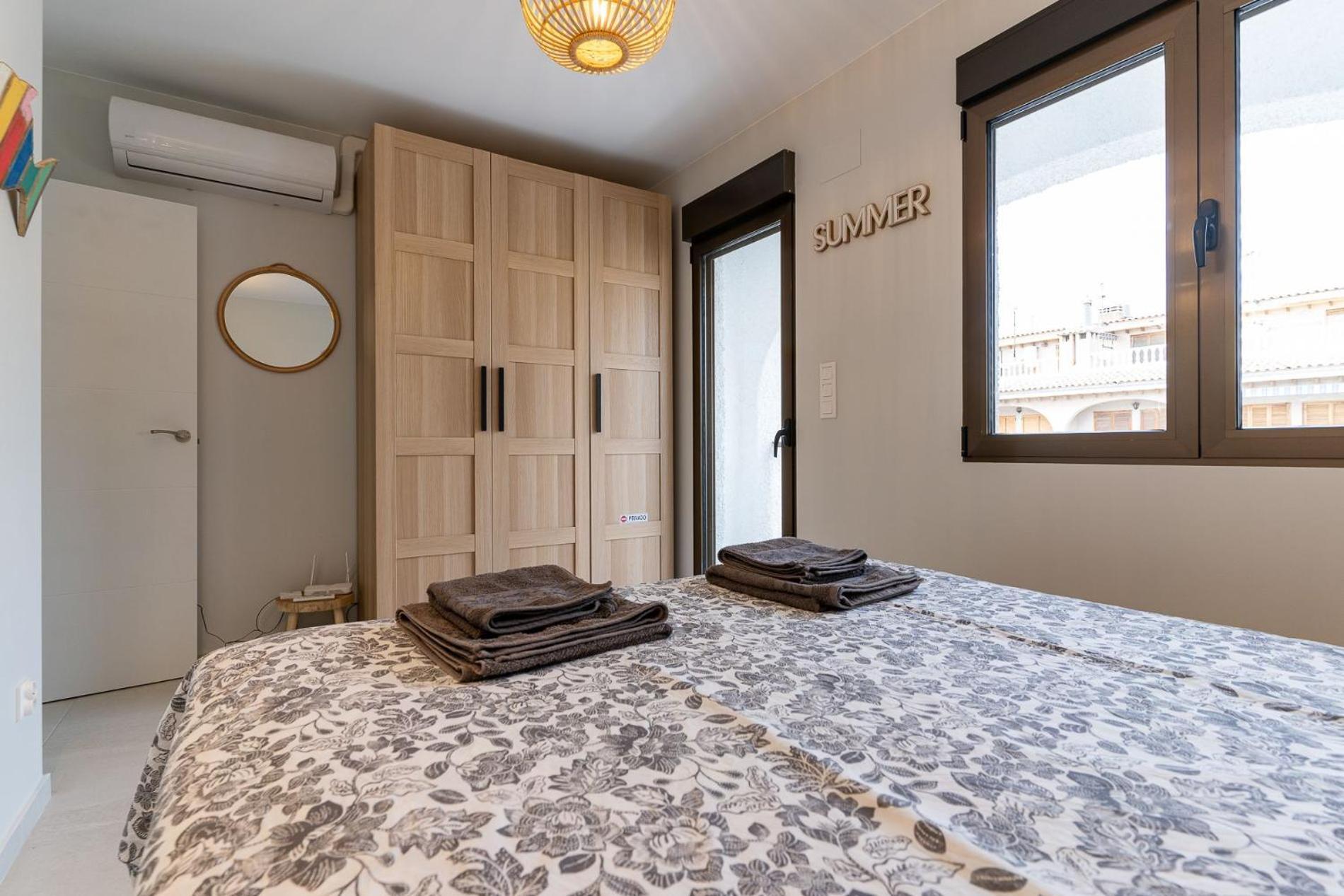 Rentafive Gran Casa Reformada Terraza Villa Santa Pola Eksteriør billede